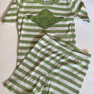 Hanna Andersson 140 / US 10 Green Stripe Yoda Star Wars Short Sleeve Pajama Set